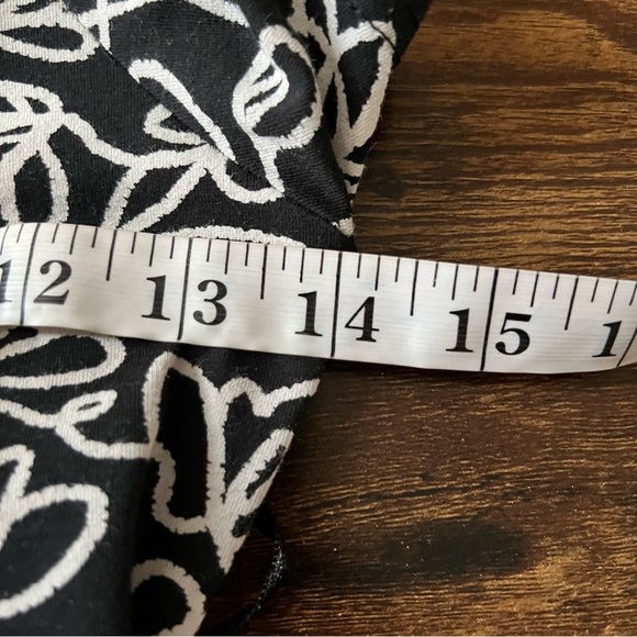 PACT Organic Cotton Fit And Flare Dress Black/White peekaboo Back Size Small - Picture 2 of 13